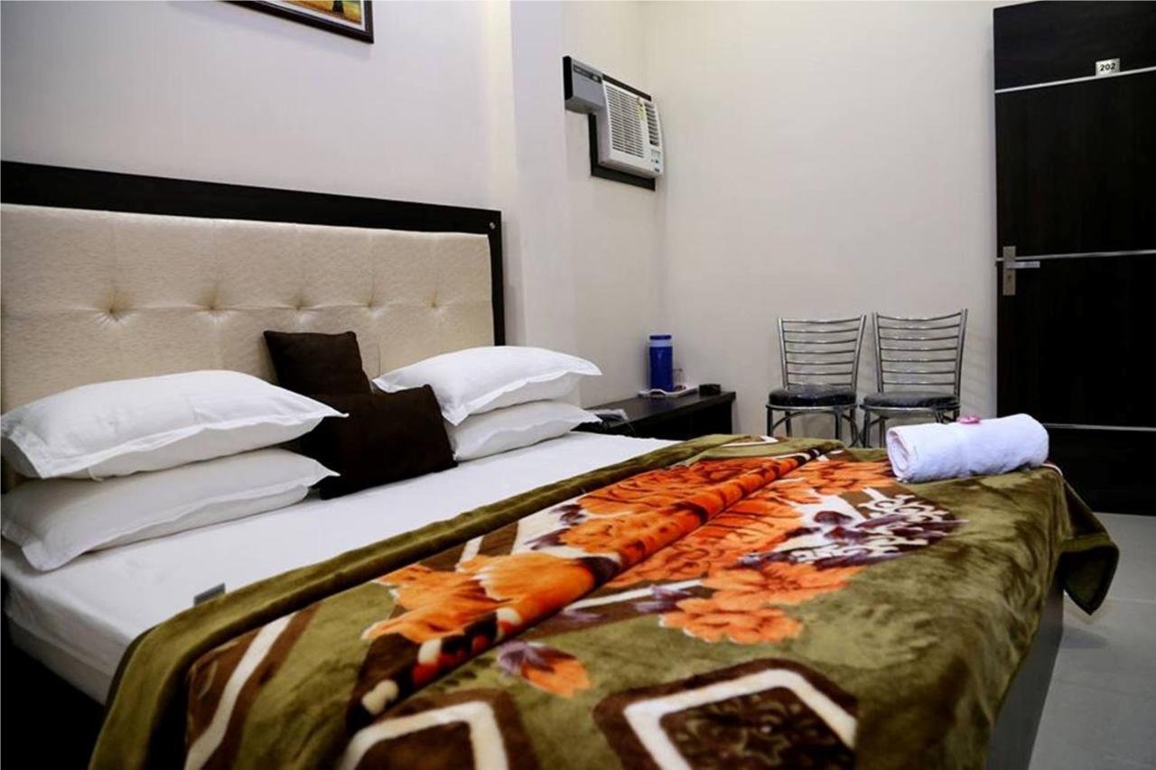 Hotel Chohan Residency Амритсар Экстерьер фото